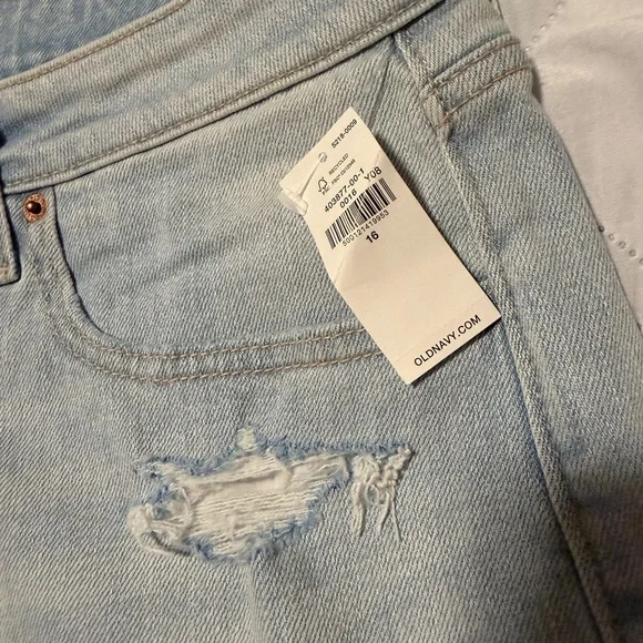 Women’s High-Rise OG Straight Denim Shorts - NWT! - Picture 6 of 9